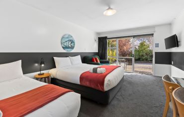 Superior King Studio